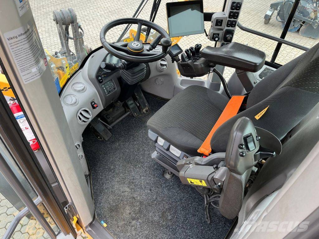 Volvo L 60 H Iekrāvēji uz riteņiem