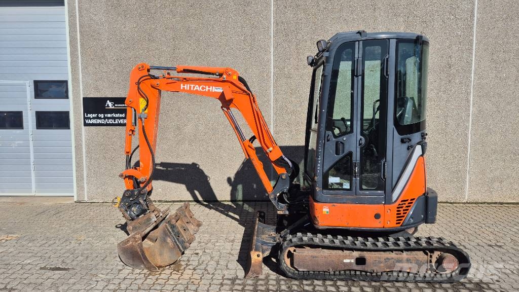 Hitachi ZX 22 U-2 CLR Міні-екскаватори < 7т