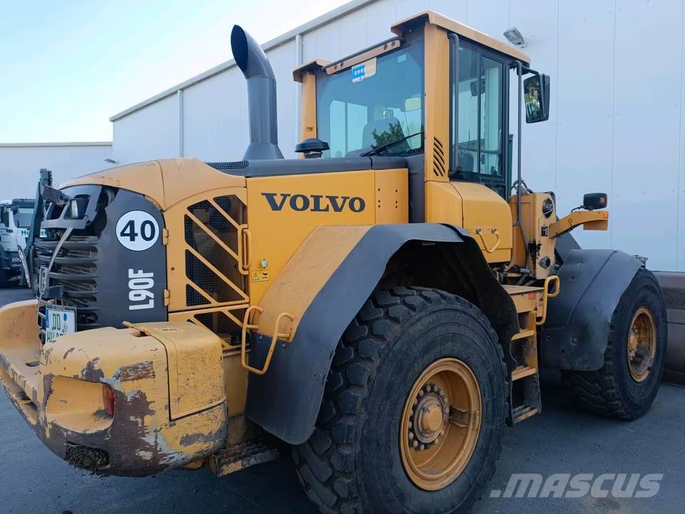 Volvo L90 F Radlader