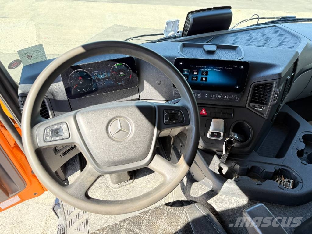 Mercedes-Benz Actros 1833 4x2 Bucher FlexLine C60 Paine-/imuautot