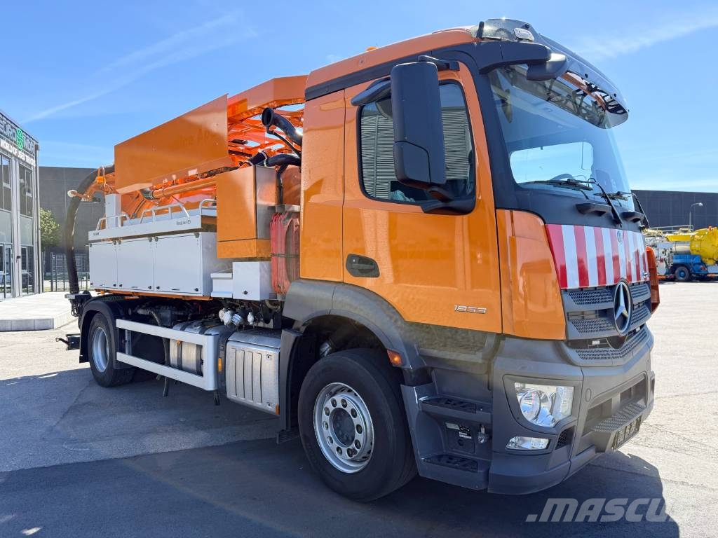 Mercedes-Benz Actros 1833 4x2 Bucher FlexLine C60 Paine-/imuautot