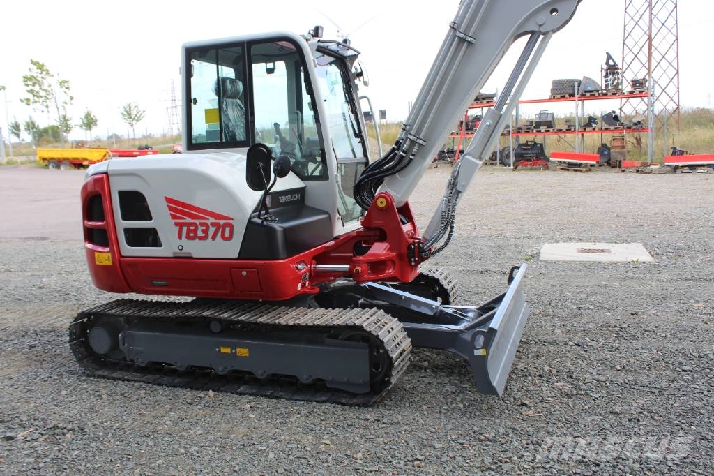 Takeuchi TB 370 Mini pelle < 7t