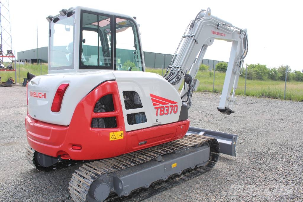 Takeuchi TB 370 Mini pelle < 7t