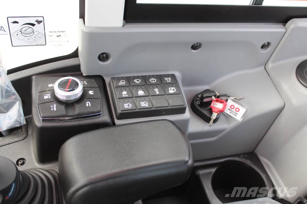 Takeuchi TB 370 Mini pelle < 7t