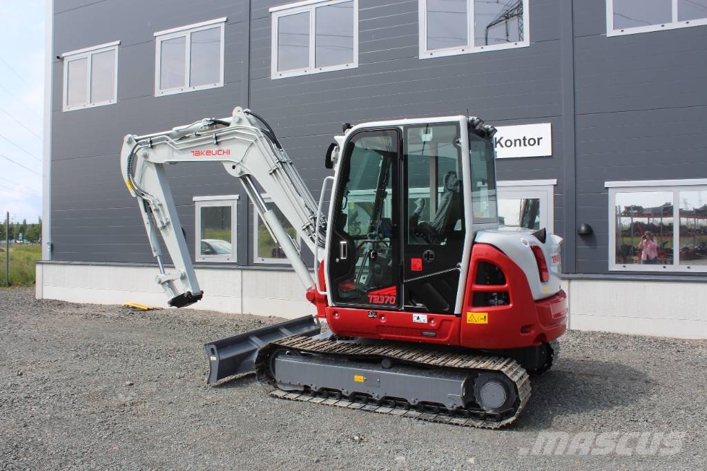 Takeuchi TB 370 Mini pelle < 7t