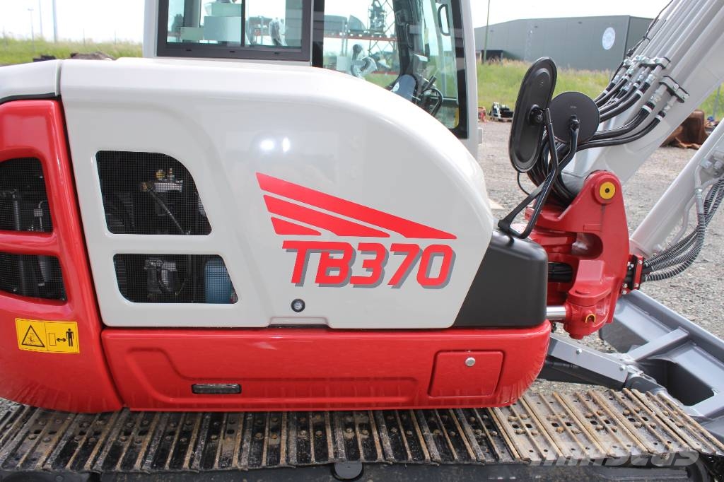 Takeuchi TB 370 Mini pelle < 7t