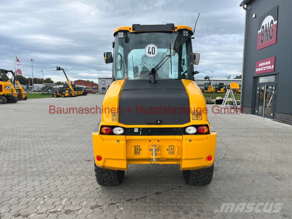 JCB 409 NEU 40 km/h Iekrāvēji uz riteņiem