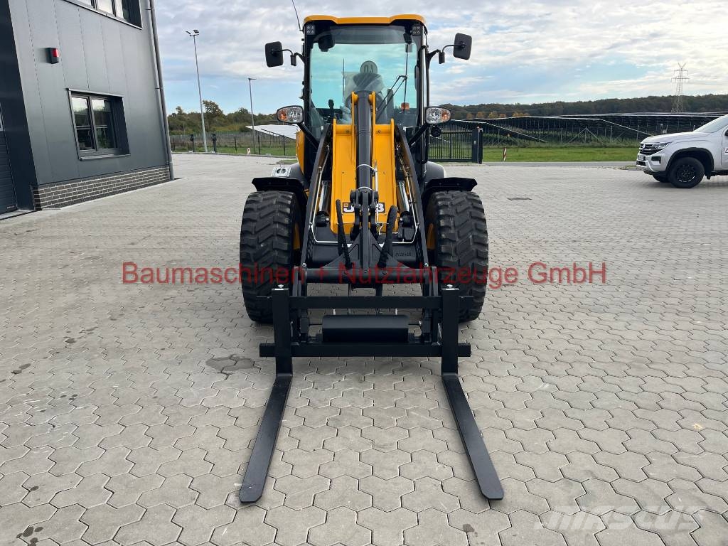 JCB 409 NEU 40 km/h Iekrāvēji uz riteņiem