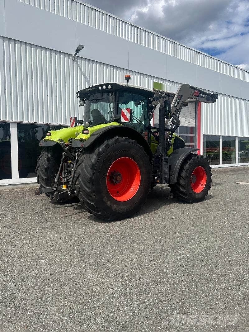 CLAAS Axion 870 트랙터