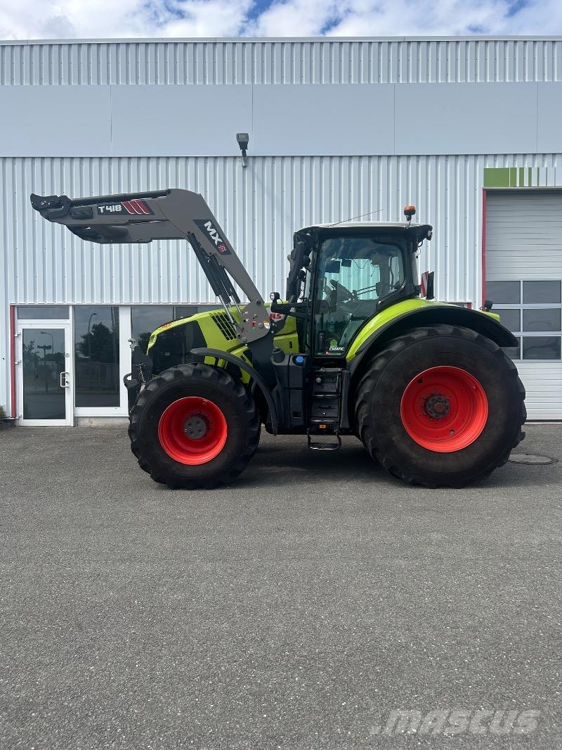 CLAAS Axion 870 트랙터