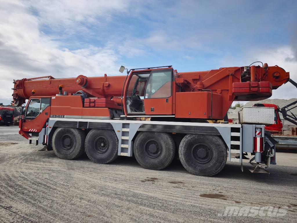 Liebherr LTM 1060-2  *60 Tonnen* 8x6* Neapdoroto reljefo kranai