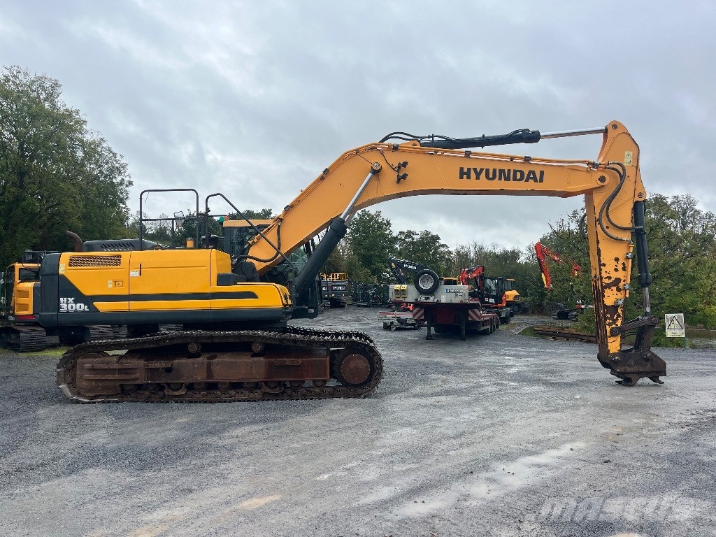 Hyundai HX 300 L Bageri gusjeničari