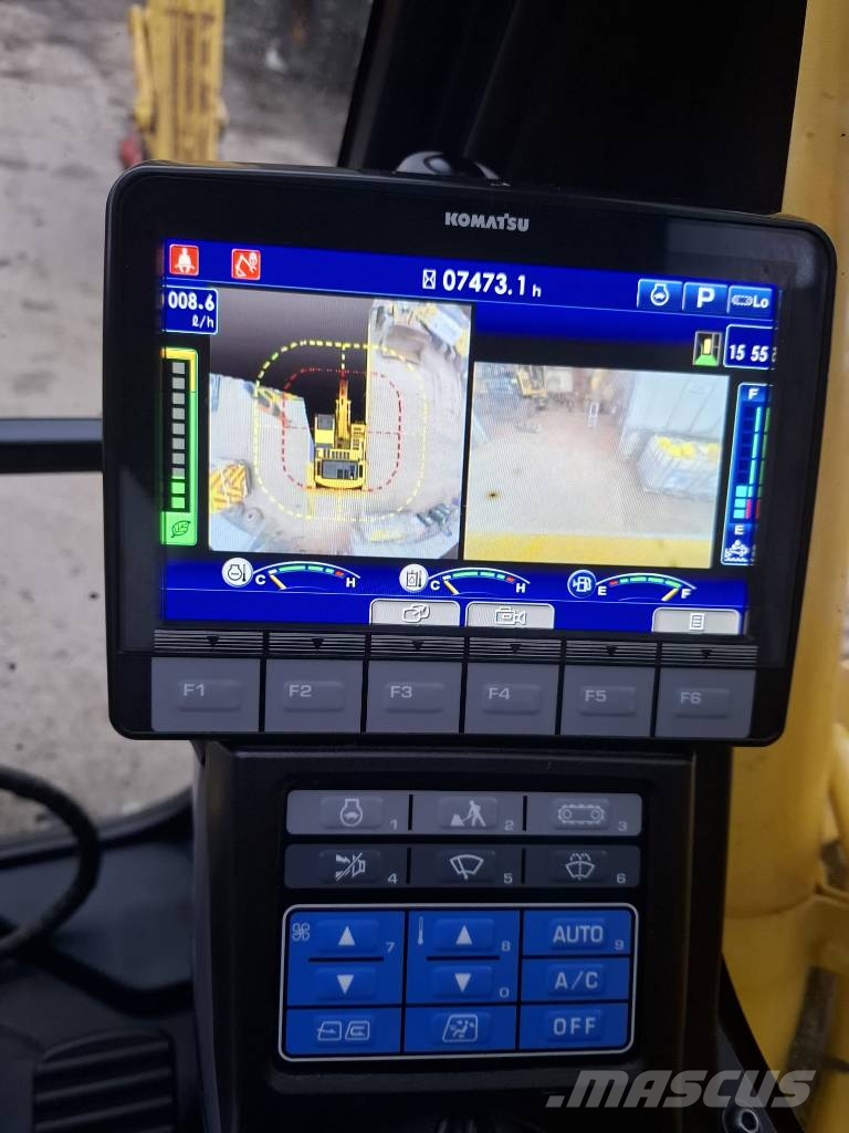 Komatsu PC 210 LC-11 Escavatori cingolati
