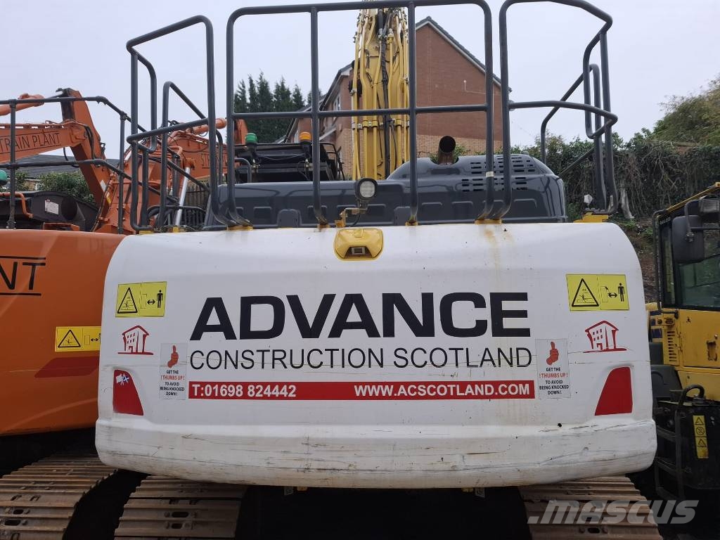 Komatsu PC 210 LC-11 Escavatori cingolati