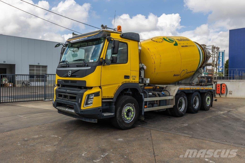 Volvo FM 370 - LIEBHERR 10m3 Camiones de concreto