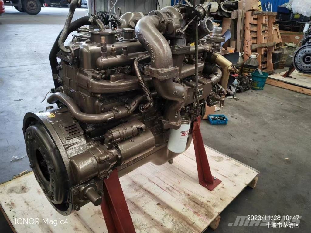 Yuchai YC6J210-20 Diesel Engine for Construction Machine Engines