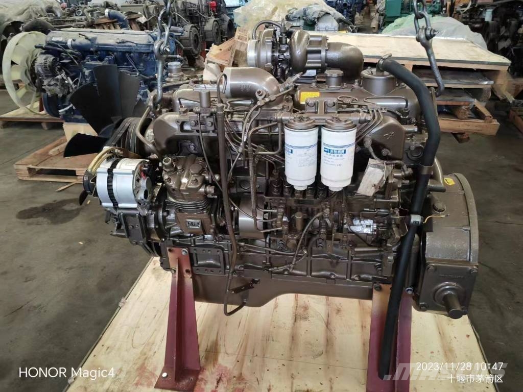 Yuchai YC6J210-20 Diesel Engine for Construction Machine Engines