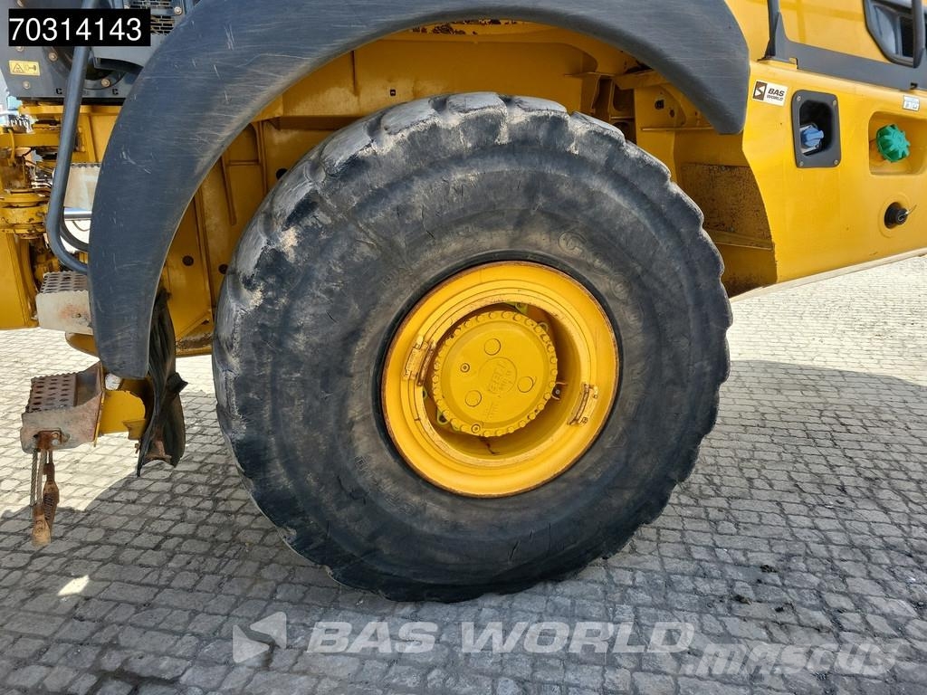Bell B45 E Midjestyrd dumper