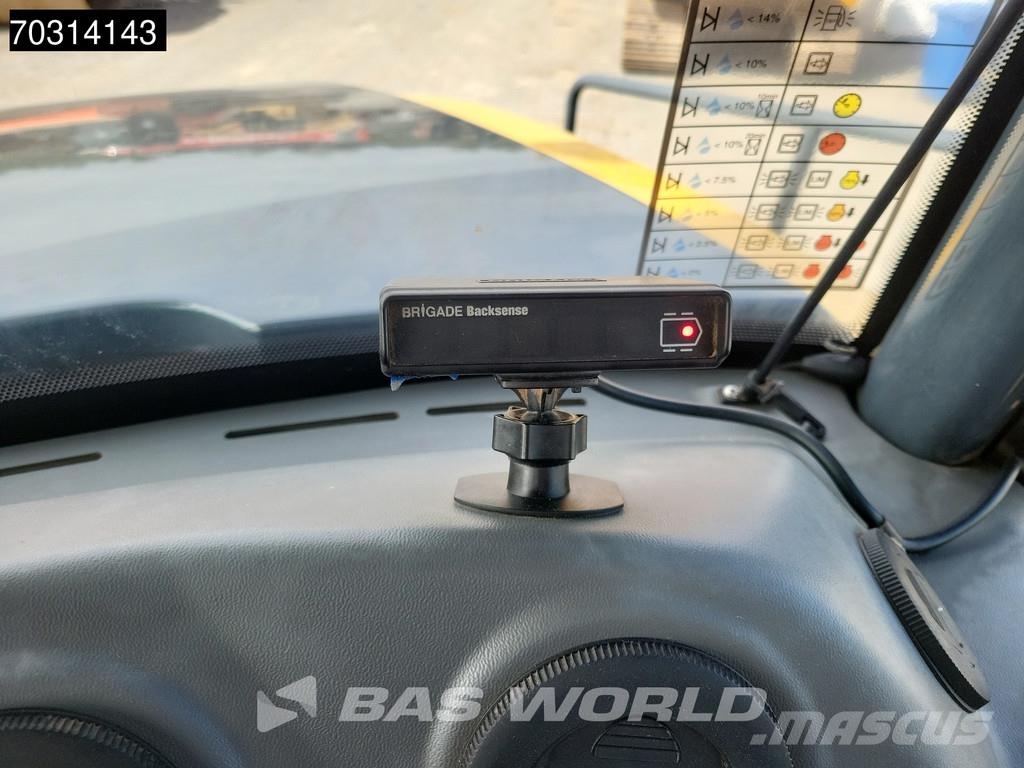 Bell B45 E Midjestyrd dumper