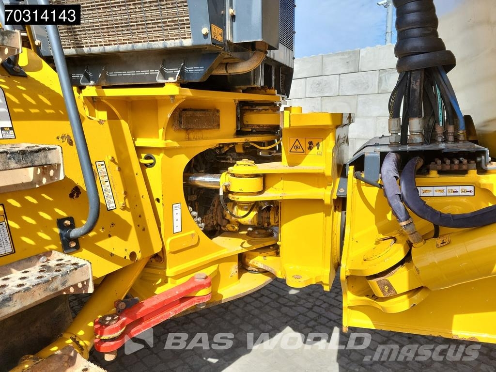 Bell B45 E Midjestyrd dumper