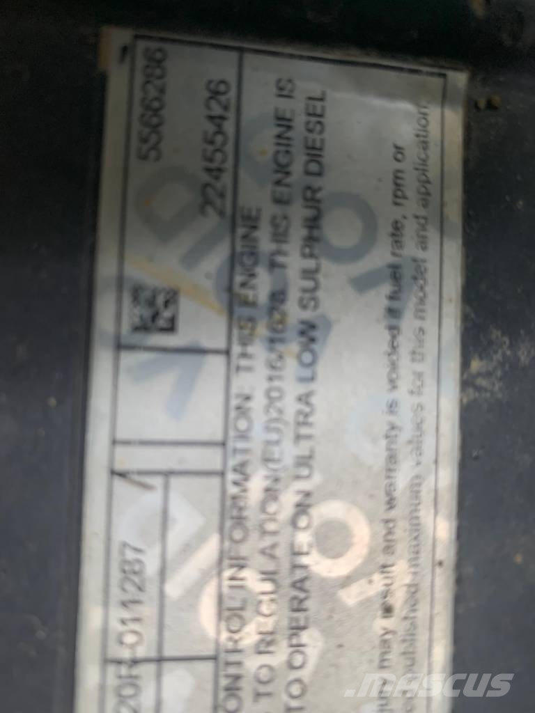 Komatsu PC210LC-11 Vikšriniai ekskavatoriai