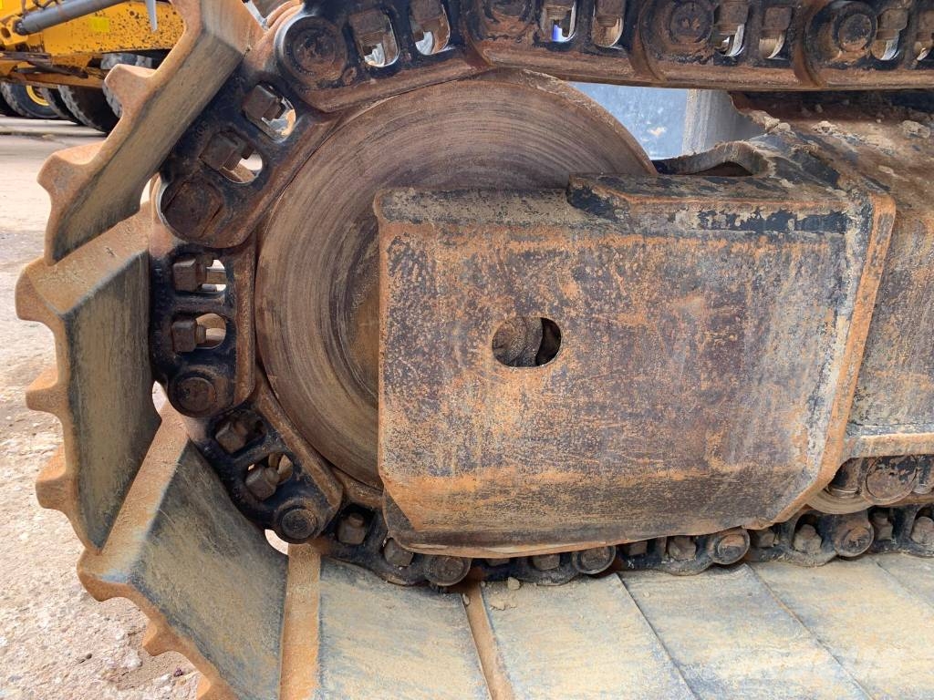 Komatsu PC210LC-11 Vikšriniai ekskavatoriai