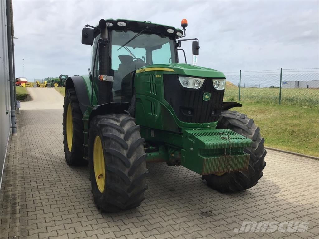 John Deere 6210R Traktorer
