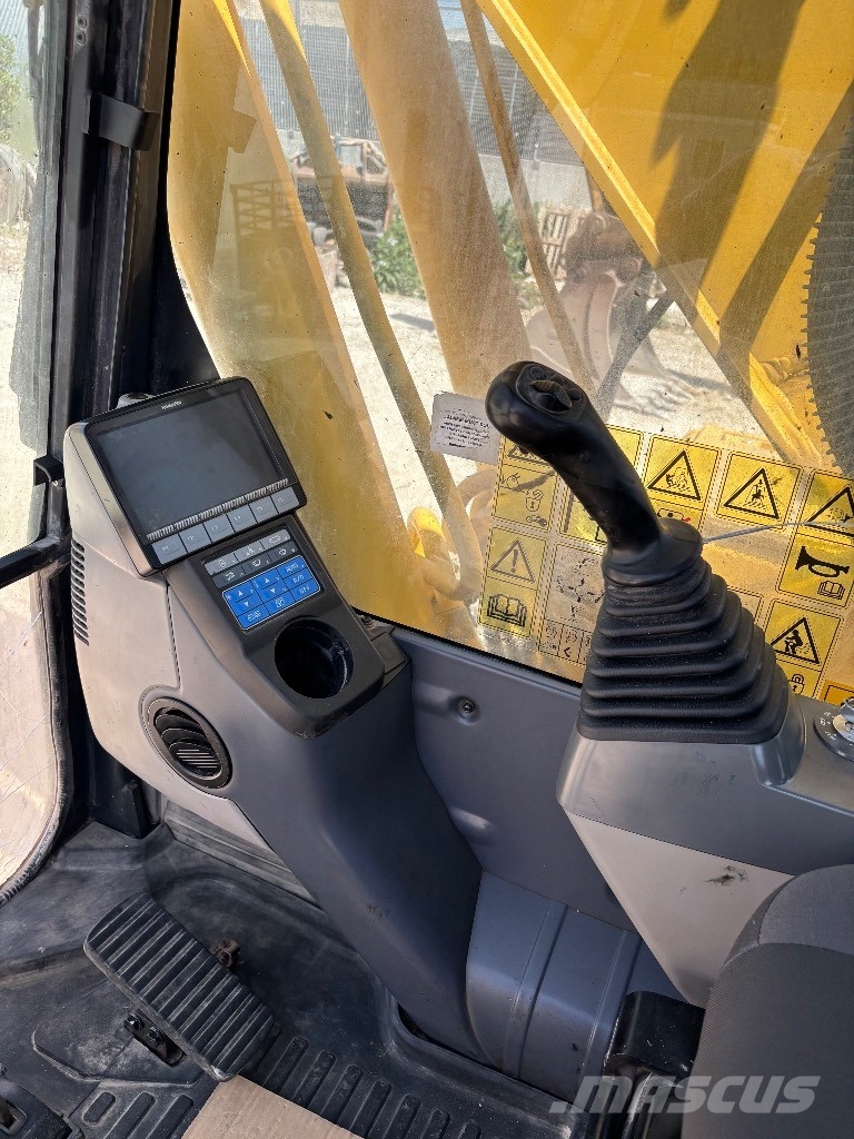 Komatsu PC 210 LC-10 حفارات زحافة