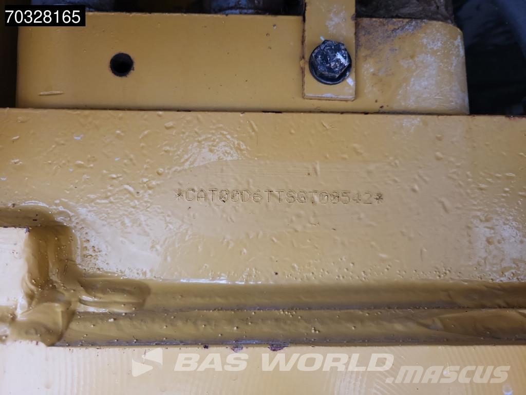 CAT D6 T LGP Dozers - Tratores rastos