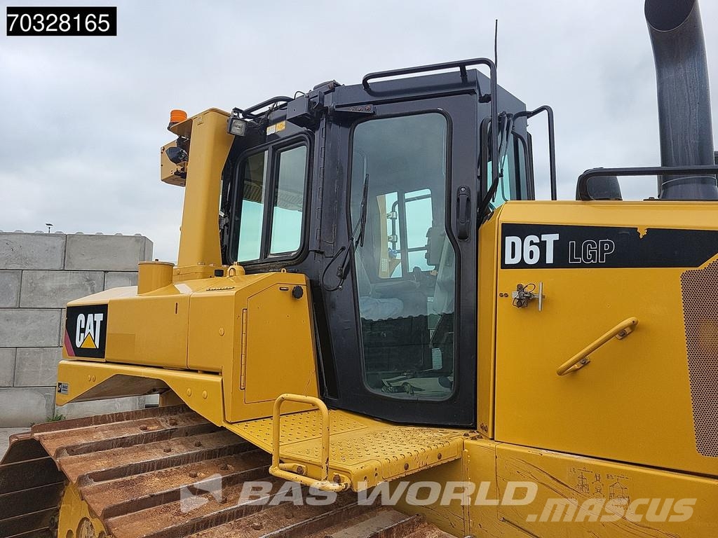 CAT D6 T LGP Dozers - Tratores rastos