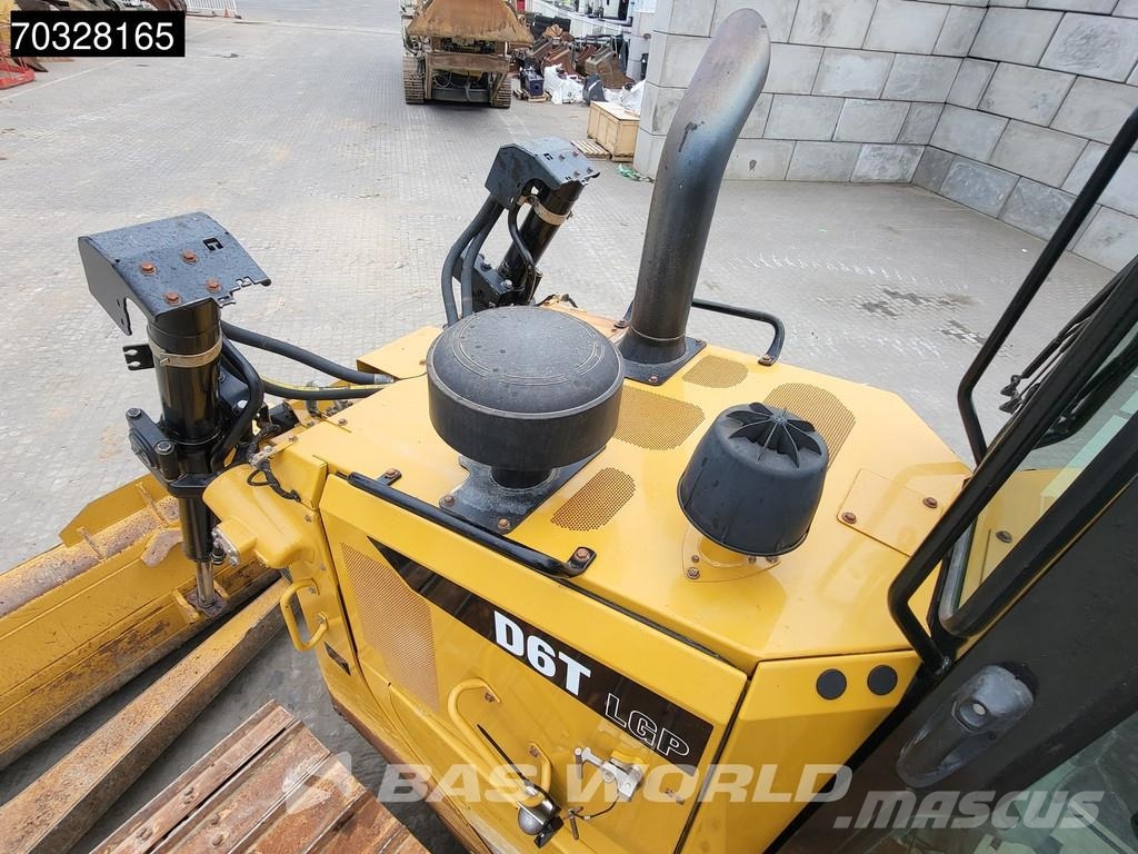 CAT D6 T LGP Dozers - Tratores rastos