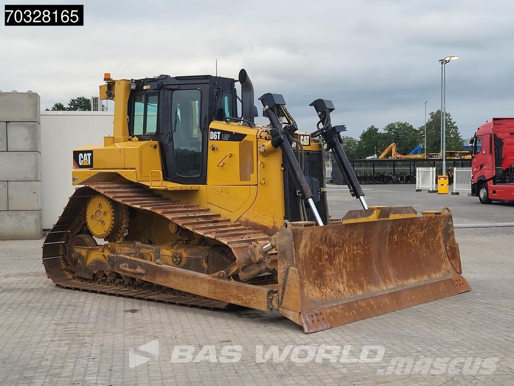 CAT D6 T LGP Dozers - Tratores rastos