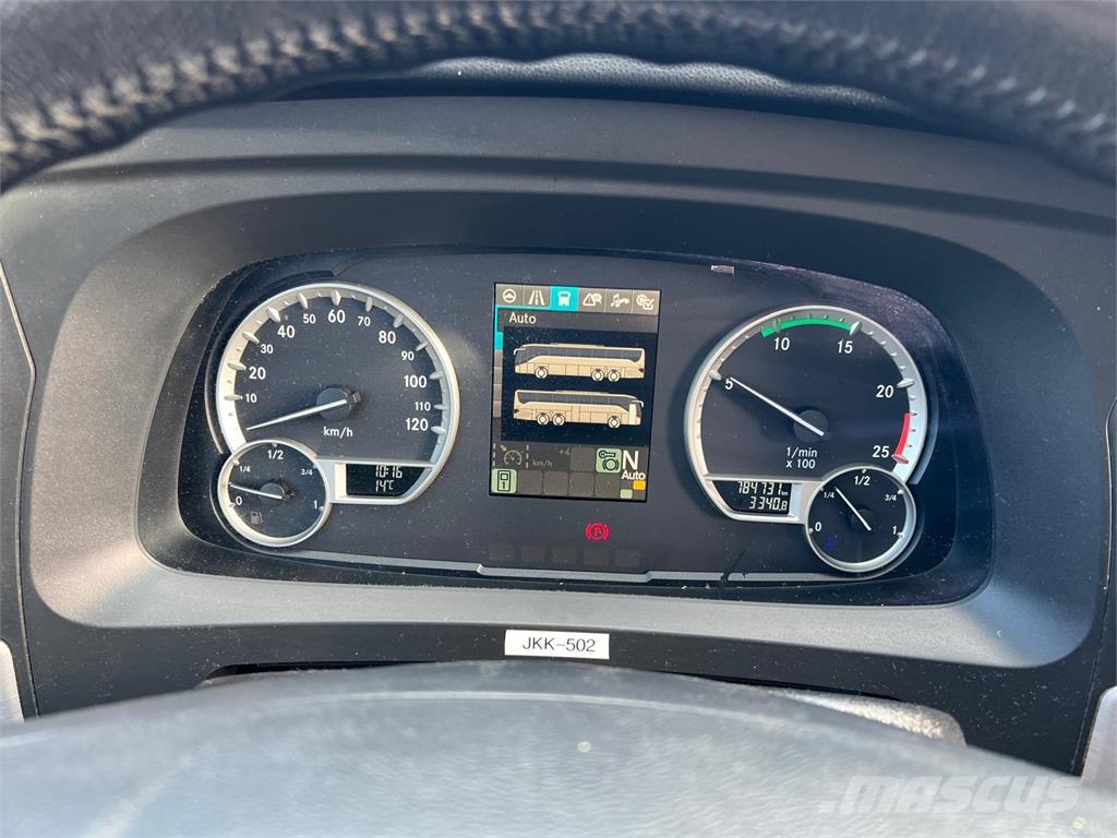 Setra S519HD المركبة
