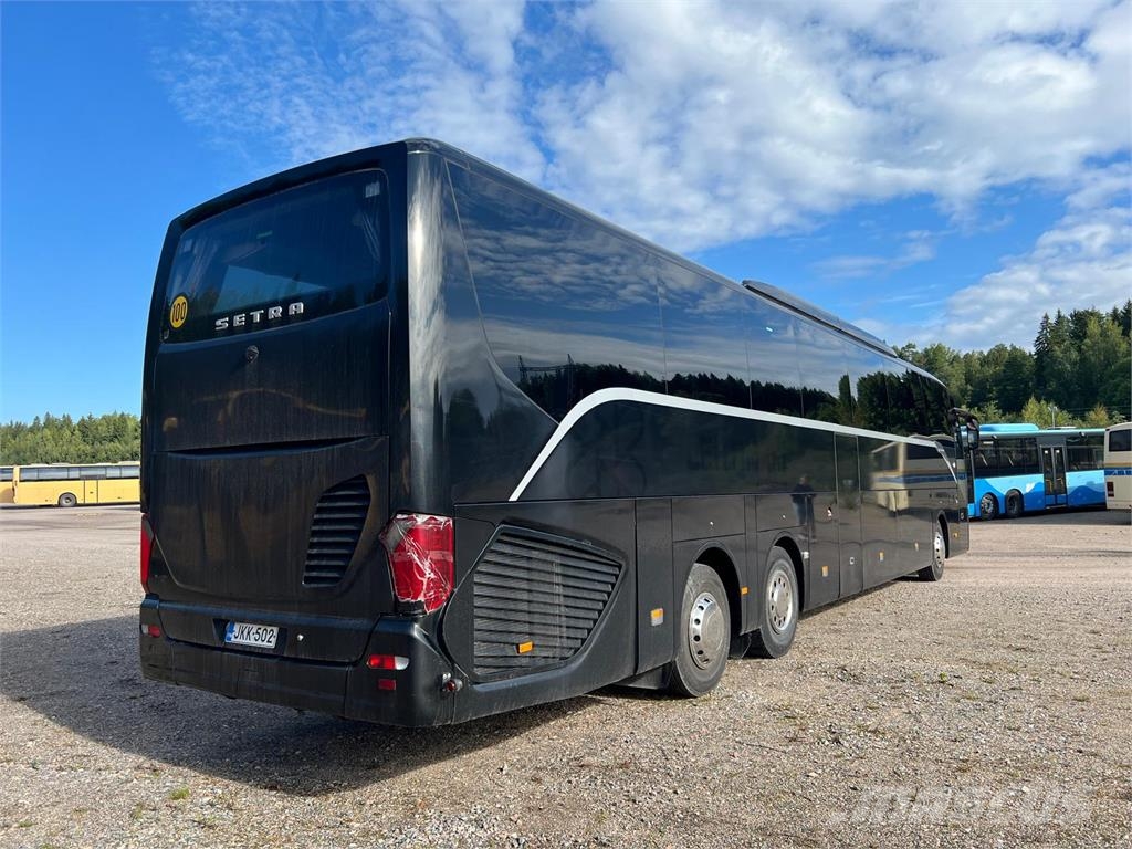 Setra S519HD المركبة