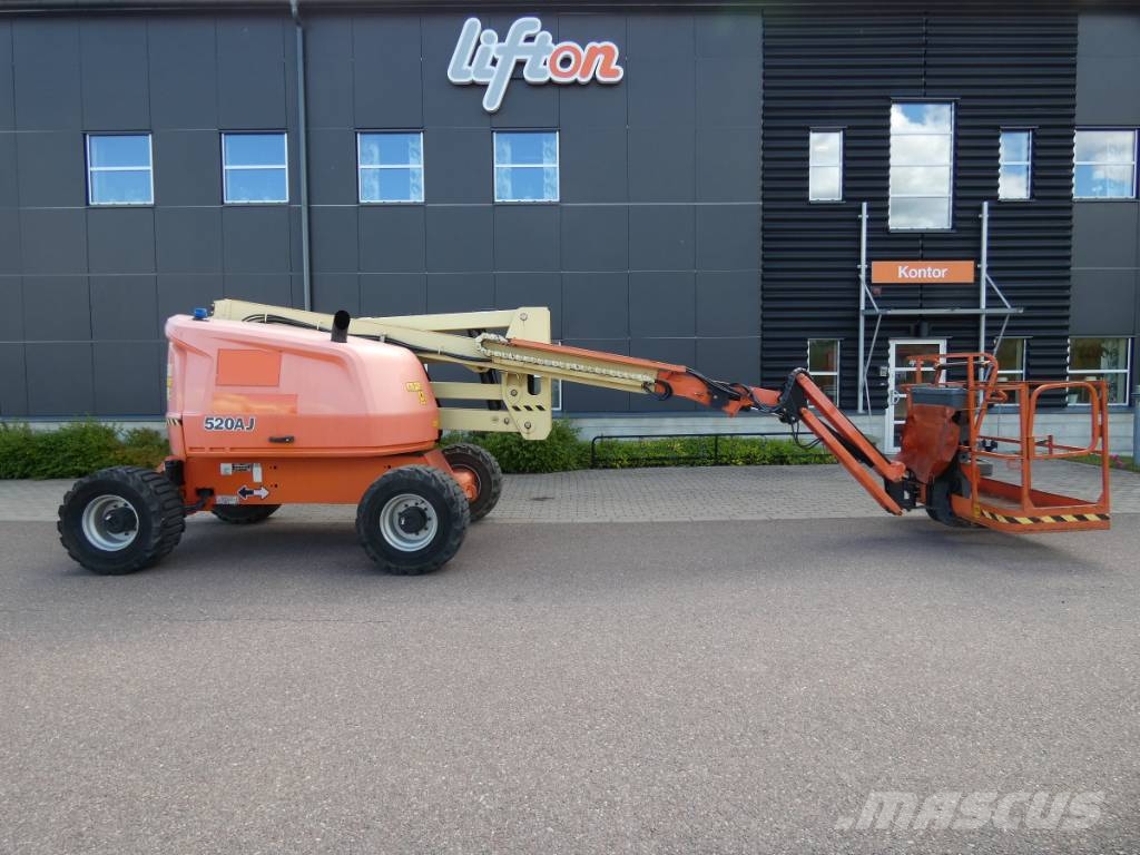 JLG 520 AJ Bomliftar