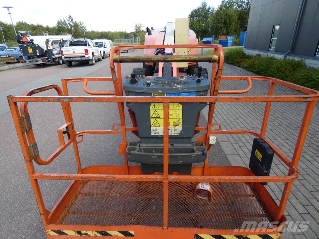 JLG 520 AJ Bomliftar