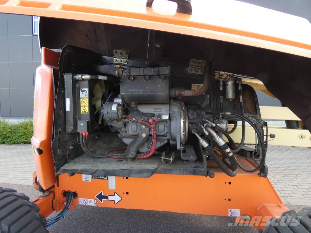 JLG 520 AJ Bomliftar