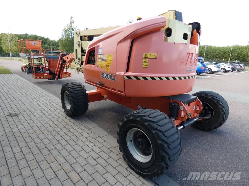 JLG 520 AJ Bomliftar