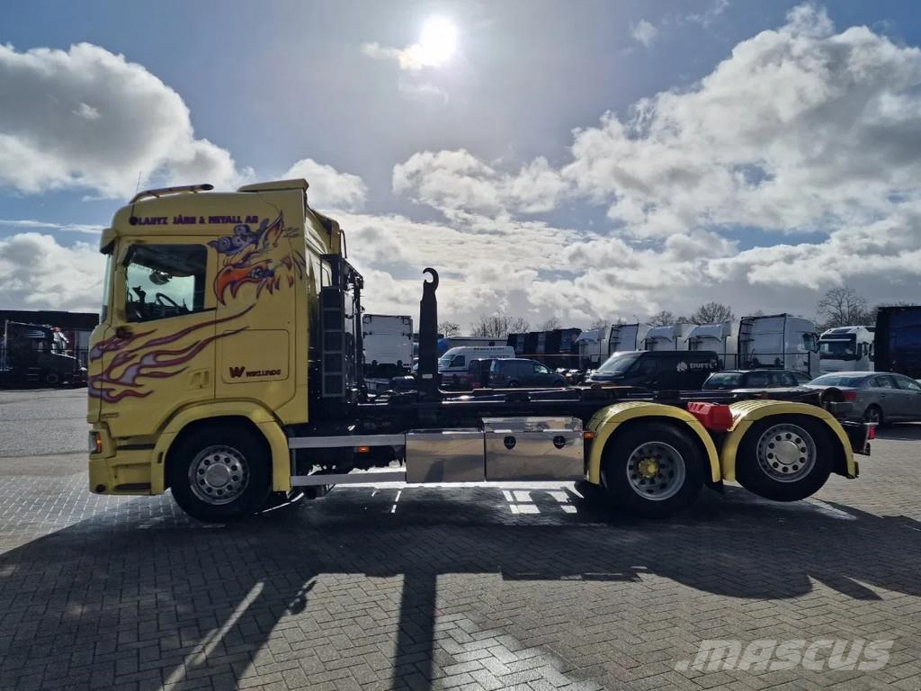 Scania R500 NGS 6x2*4 - HIAB Hooklift 21T - Retarder - St Camiones polibrazo