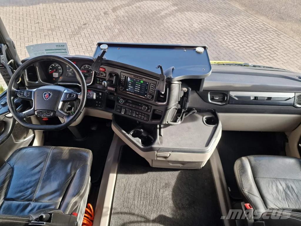 Scania R500 NGS 6x2*4 - HIAB Hooklift 21T - Retarder - St Camiones polibrazo