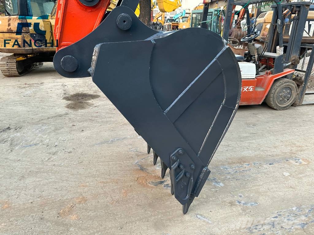Doosan DX 225 履带挖掘机