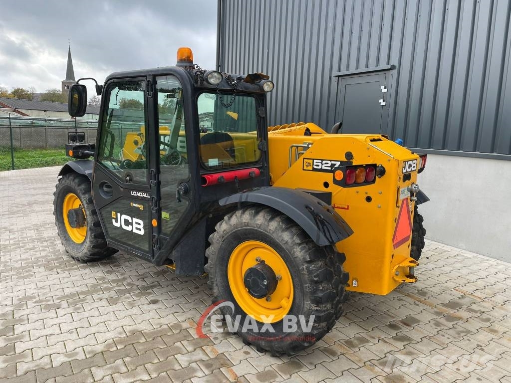 JCB 527-58 AgriPlus Maatalouskurottajat