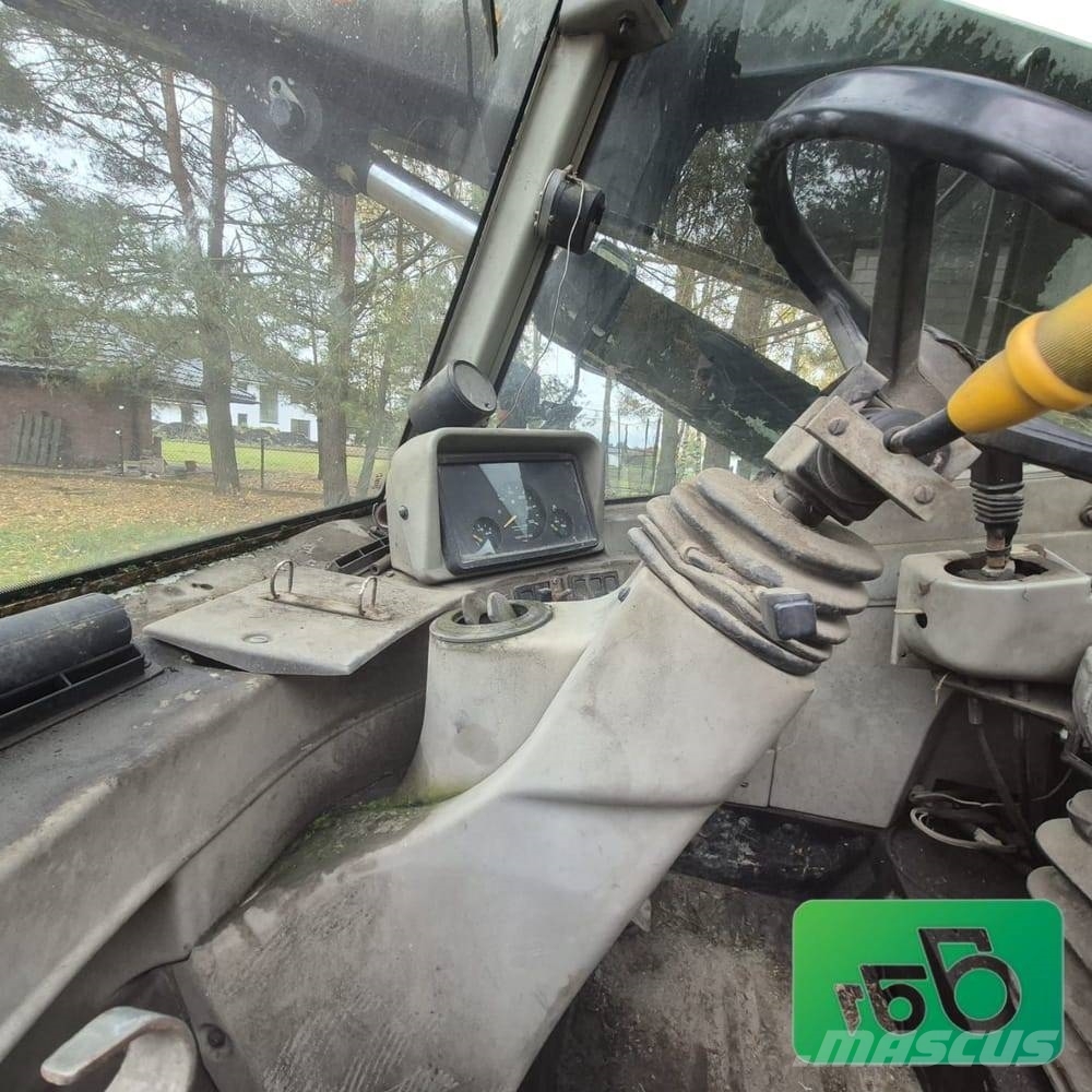 CLAAS Ranger 960 (1996-1998 r.) Parts Chassis and suspension