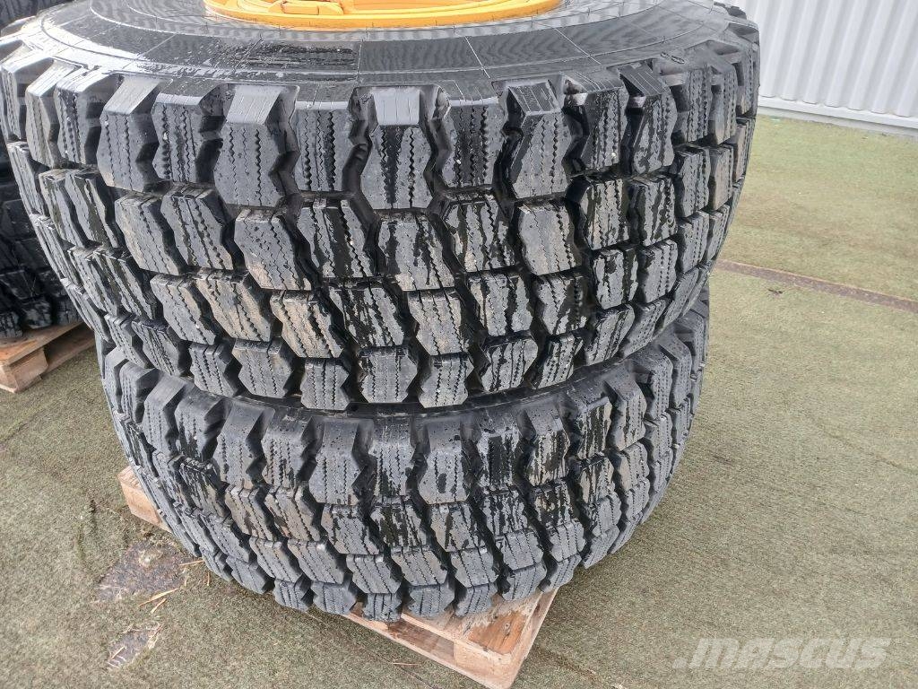 Michelin Snoplus Banden, wielen en velgen