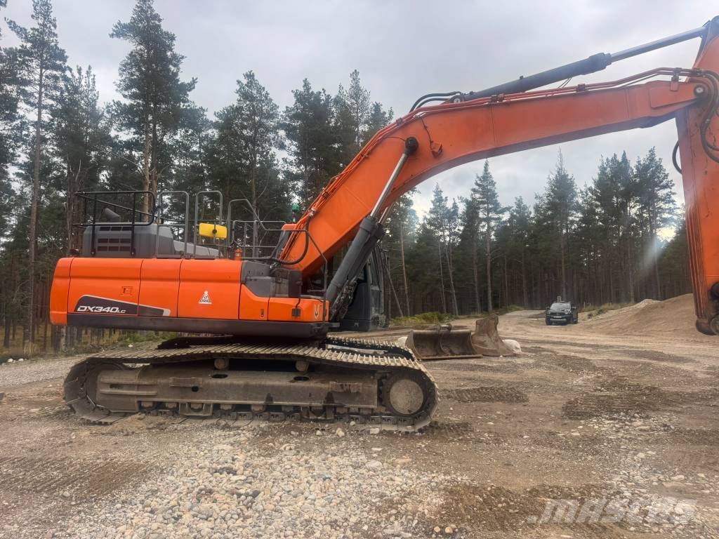 Doosan DX 340 LC Crawler excavators