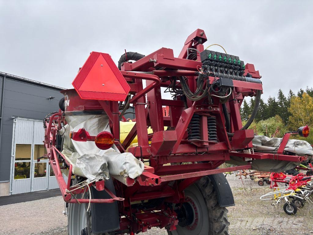 Hardi commander 4400 Twin-24 Vučene prskalice