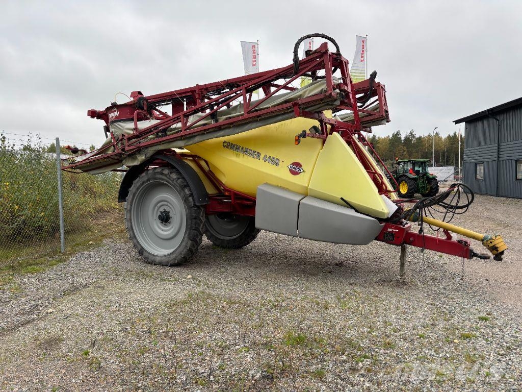 Hardi commander 4400 Twin-24 Vučene prskalice