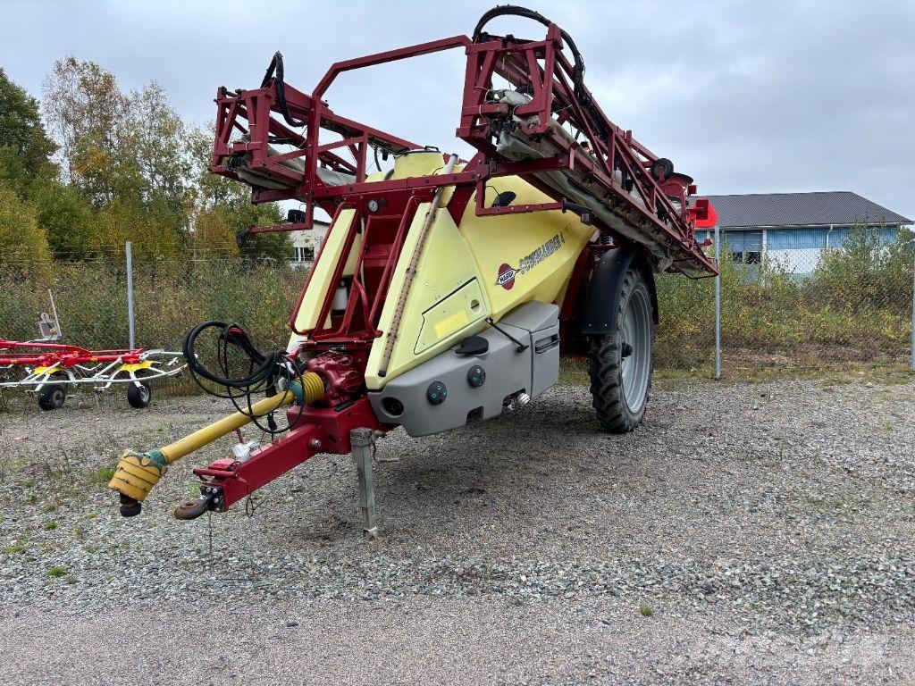 Hardi commander 4400 Twin-24 Vučene prskalice