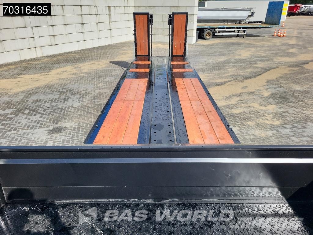 GVN 3 GVN 3 axles NEW! Lift + SteeringAxle Ramps Tieflader-Auflieger