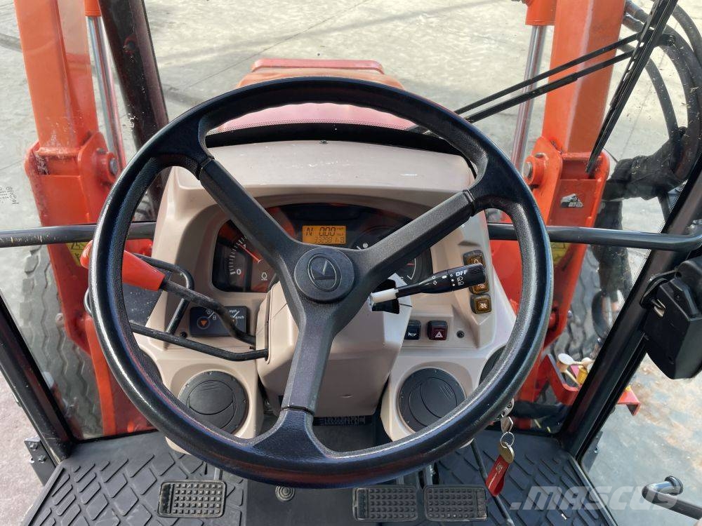 Kubota M 6060 Tractors